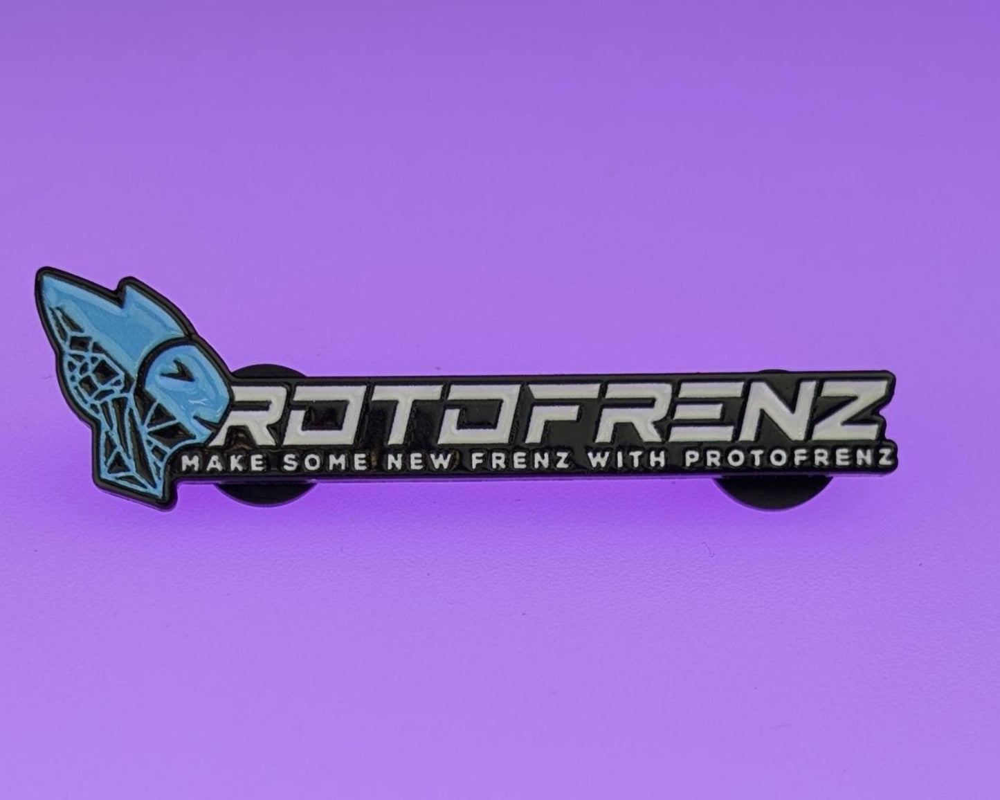 protofrenz-logo-make-some-new-07248 LED display close-up, expression detail and pixel quality